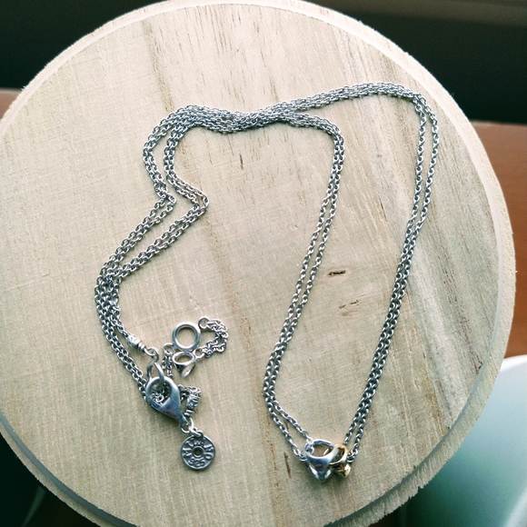 Necklace - Picture 2 of 3